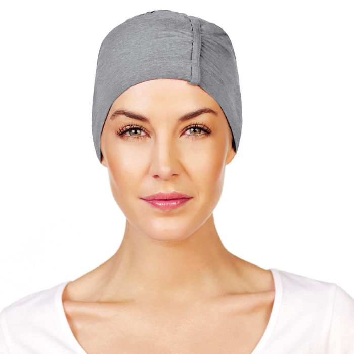 grey cap